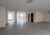 121m² office for sale in Logroño photo