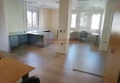 143m² bureau pour location à Logroño photo