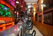 295m² commercial premises for sale in Logroño photo
