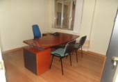 248m² office for sale in Logroño photo