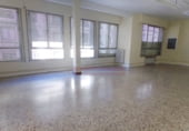 120m² office for sale in Logroño photo