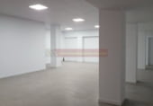 143m² commercial premises for sale in Logroño photo