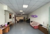 133m² locaux commerciaux pour location à Lugo photo
