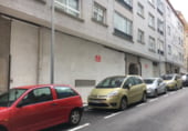 400m² commercial premises for rent in Poio photo
