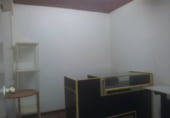 175m² commercial premises for sale in Pontevedra photo