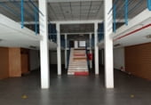 Local comercial
en lloguer
amb 650m² a Valdepeñas foto