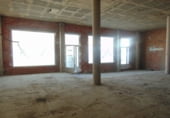 130m² commercial premises for sale in Manzanares photo