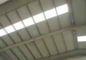 550m² warehouse for sale in Segovia photo