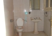 Local comercial en venta con 1200m² en Segovia foto