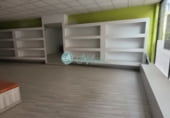 Local comercial en alquiler con 160m² en Segovia foto