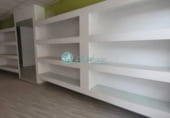 Local comercial en alquiler con 160m² en Segovia foto