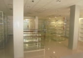Local comercial en venta con 267m² en Segovia foto