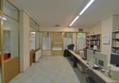 73m² bureaux pour vente à Vitoria-Gasteiz, dans le quartier de Aranbizkarra photo