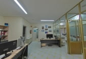 73m² bureaux pour vente à Vitoria-Gasteiz, dans le quartier de Aranbizkarra photo