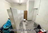 85m² commercial premises for sale in el Prat de Llobregat photo