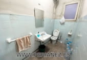 85m² commercial premises for sale in el Prat de Llobregat photo