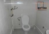 80m² commercial premises for sale in Valdepeñas photo