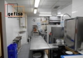 Local comercial en venta con 380m² en Valdepeñas foto