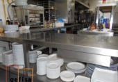 Local comercial en venta con 380m² en Valdepeñas foto