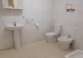 Local comercial en venta con 480m² en Valdepeñas foto