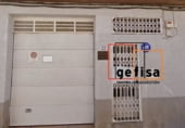 Local comercial en venta con 480m² en Valdepeñas foto