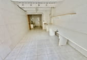 Local comercial en alquiler con 70m² en Tarrasa foto