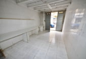 Local comercial en alquiler con 70m² en Tarrasa foto