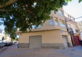 Local comercial en alquiler con 70m² en Tarrasa foto