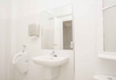 150m² office for rent in Logroño photo