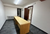 118m² office for rent in Logroño photo