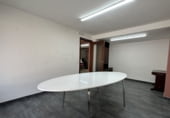 118m² office for rent in Logroño photo