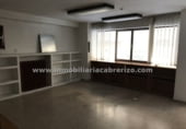 90m² office for rent in Logroño photo