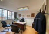 Oficina en venta con 232m² en Logroño foto