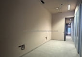 745m² offices for sale in Logroño photo