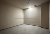 745m² offices for sale in Logroño photo