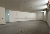 745m² offices for sale in Logroño photo