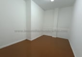 Local comercial en venta con 145m² en Logroño foto
