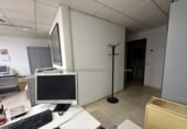 89m² office for sale in Logroño photo