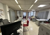 89m² office for sale in Logroño photo