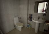 89m² office for sale in Logroño photo