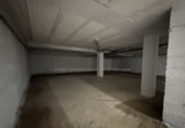 745m² bureaux pour location à Logroño photo