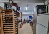 93m² commercial premises for sale in Barcelona, in the area of Guineueta photo