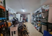 93m² commercial premises for sale in Barcelona, in the area of Guineueta photo