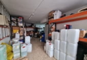93m² commercial premises for sale in Barcelona, in the area of Guineueta photo
