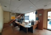 94m² commercial premises industrial for sale in Barcelona, in the area of Porta photo