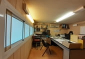 94m² commercial premises industrial for sale in Barcelona, in the area of Porta photo
