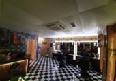 Perruqueria
en traspàs
a Navia foto