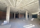 Local comercial en alquiler con 1300m² en Pontevedra foto