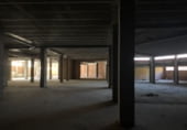 Local comercial en alquiler con 1300m² en Pontevedra foto