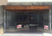 Local comercial en venta con 316m² en Arahal foto